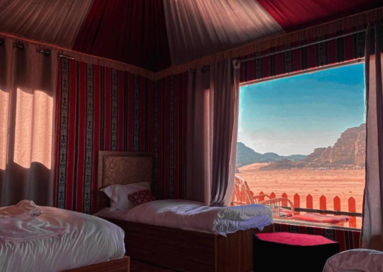 Abdullah Luxury Camp Appartement Wadi Rum Buitenkant foto