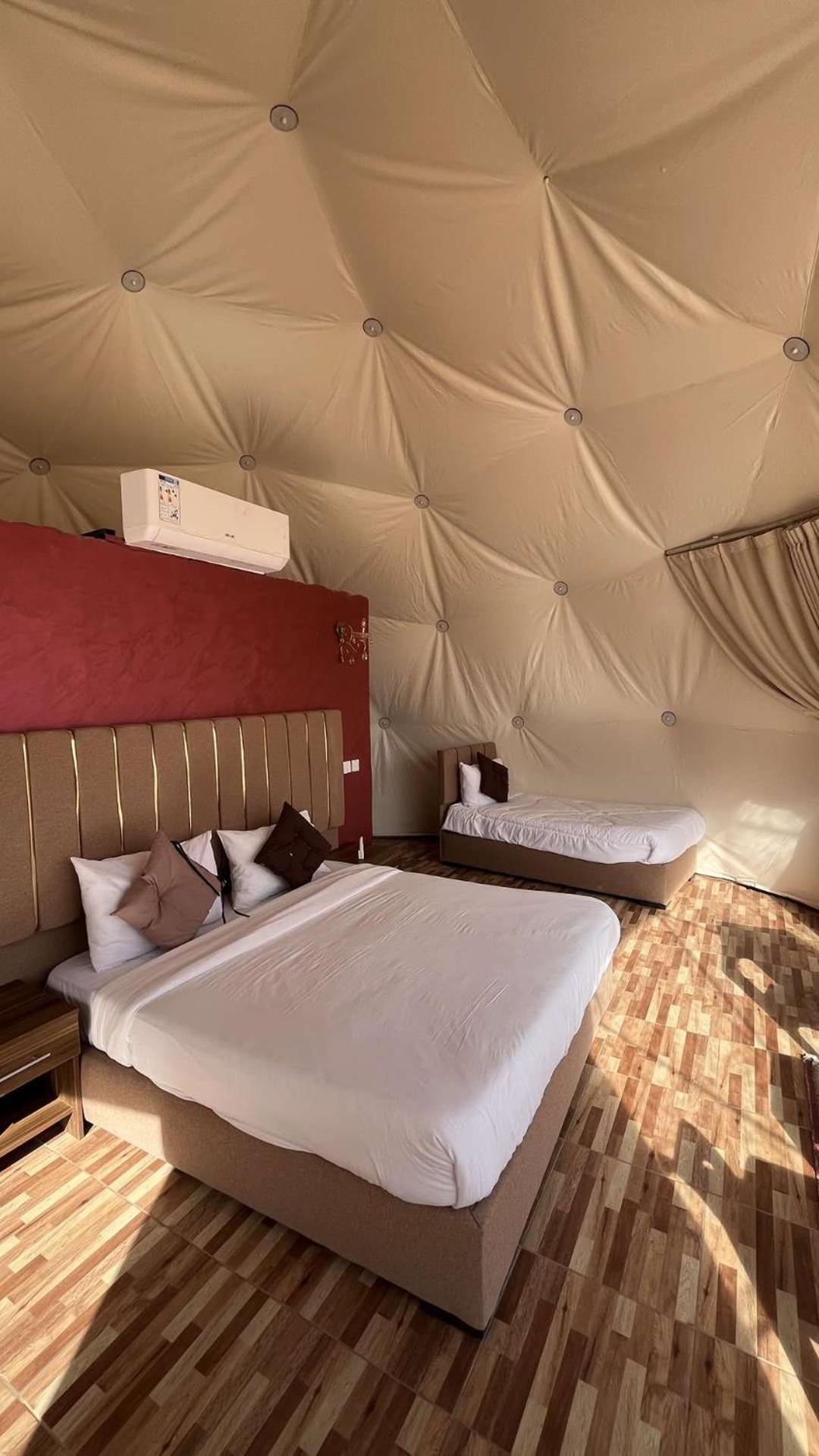 Abdullah Luxury Camp Appartement Wadi Rum Buitenkant foto