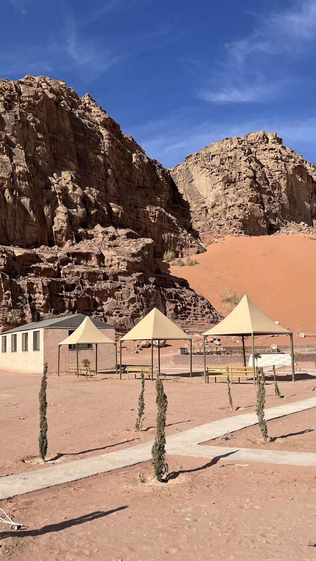 Abdullah Luxury Camp Appartement Wadi Rum Buitenkant foto