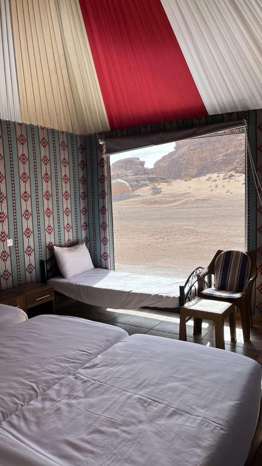 Abdullah Luxury Camp Appartement Wadi Rum Buitenkant foto